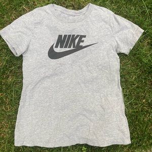 Womens Nike t-shirt size small